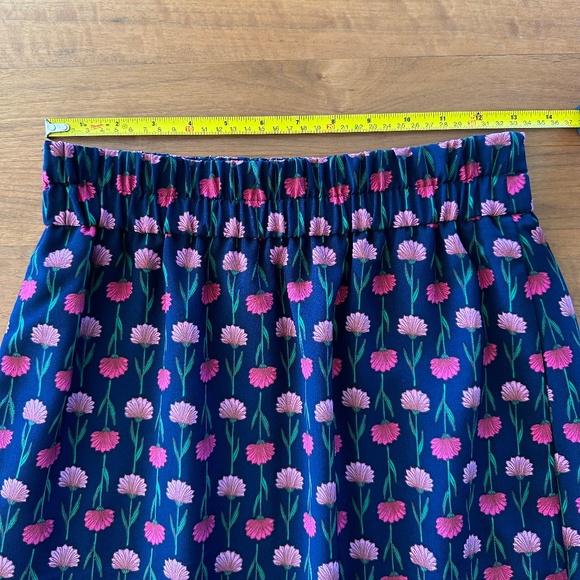 Jcrew Floral Elastic Waist Skirt with Side Pockets - Petite XS - Picture 7 of 10